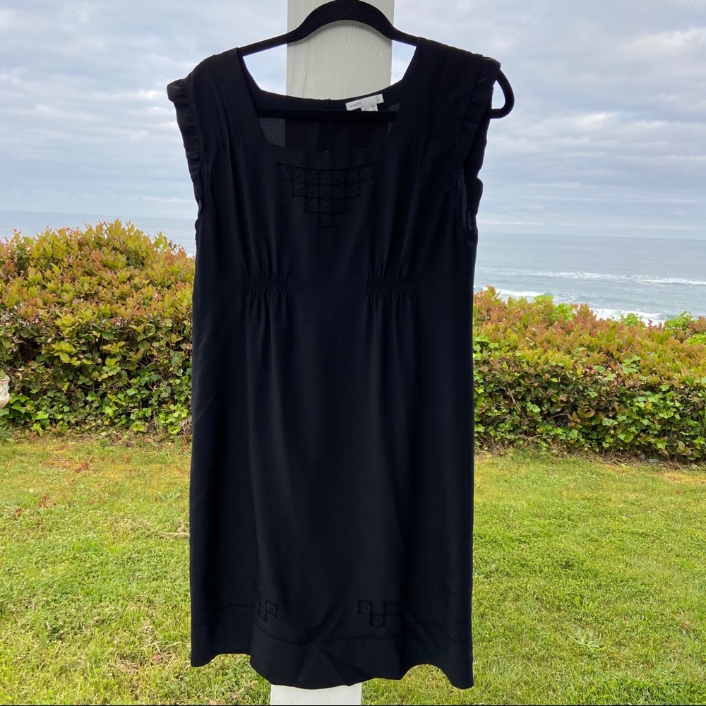 VINCE Black Silk Lined Shift Dress Small🔴